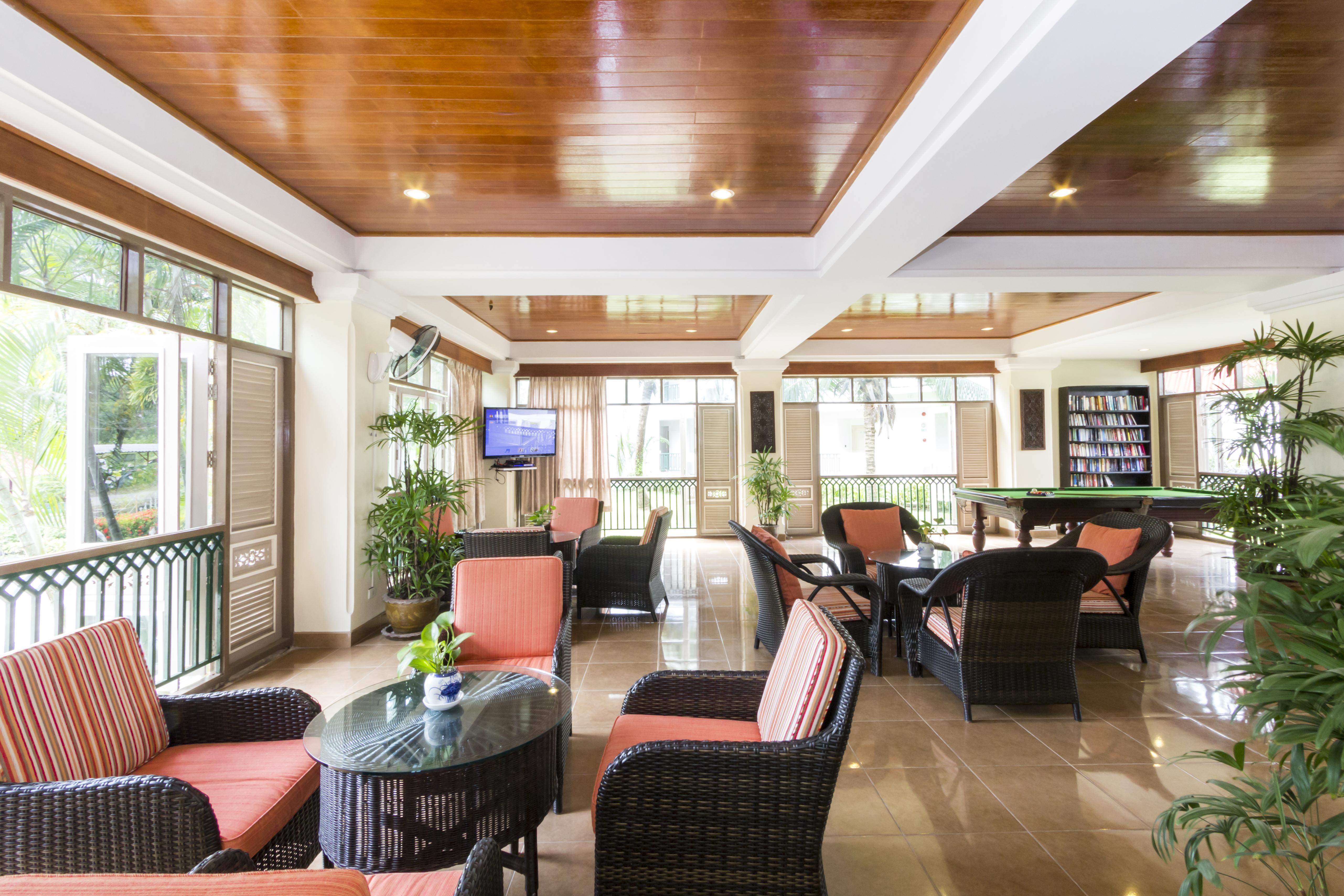 Amora Beach Resort Phuket Банг Тао Бийч Екстериор снимка